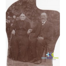 br117 Echtpaar van de Loo- Curten ( oma reeds ziek)